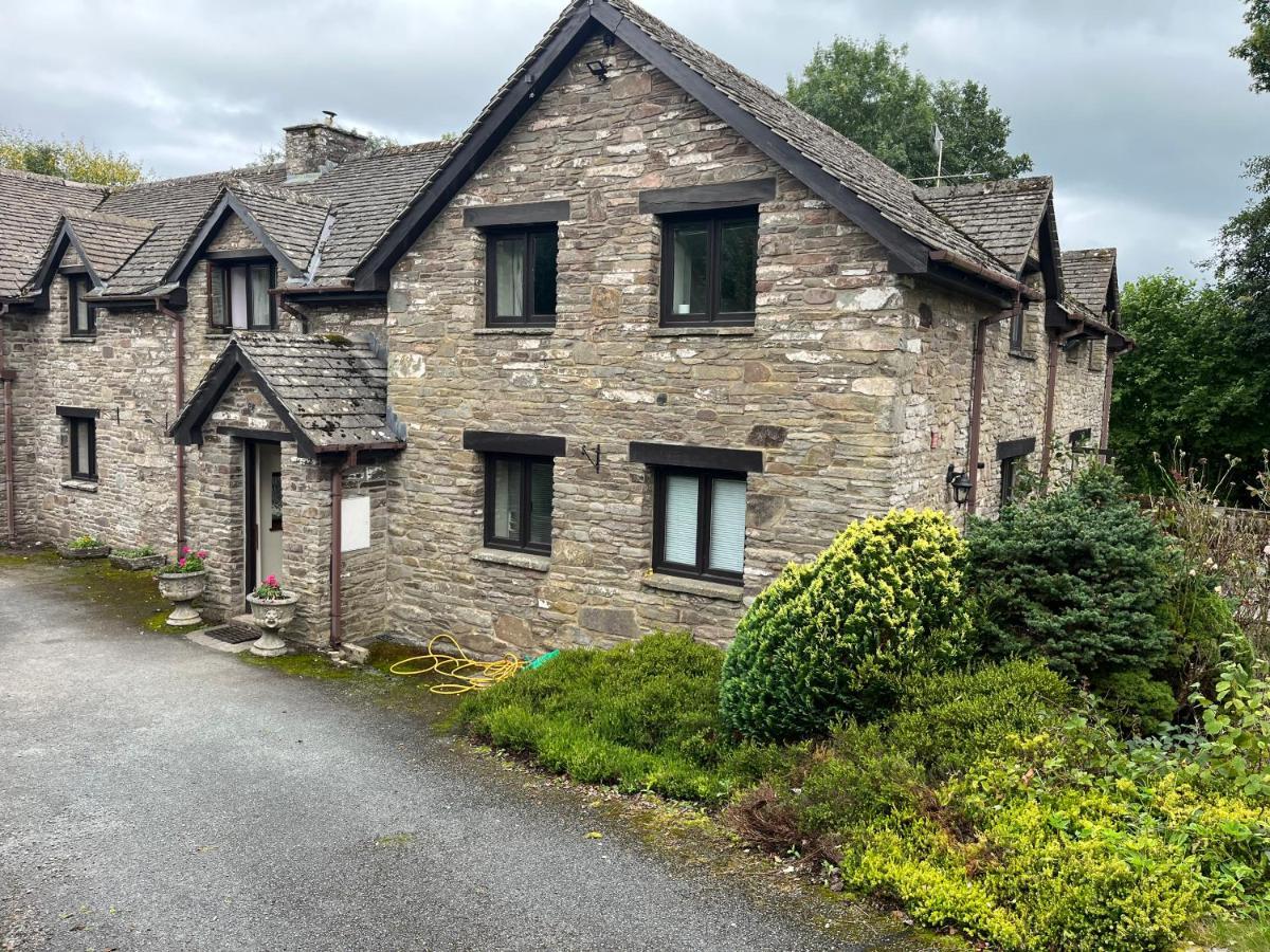Trebarried Mill Villa Brecon Exterior foto